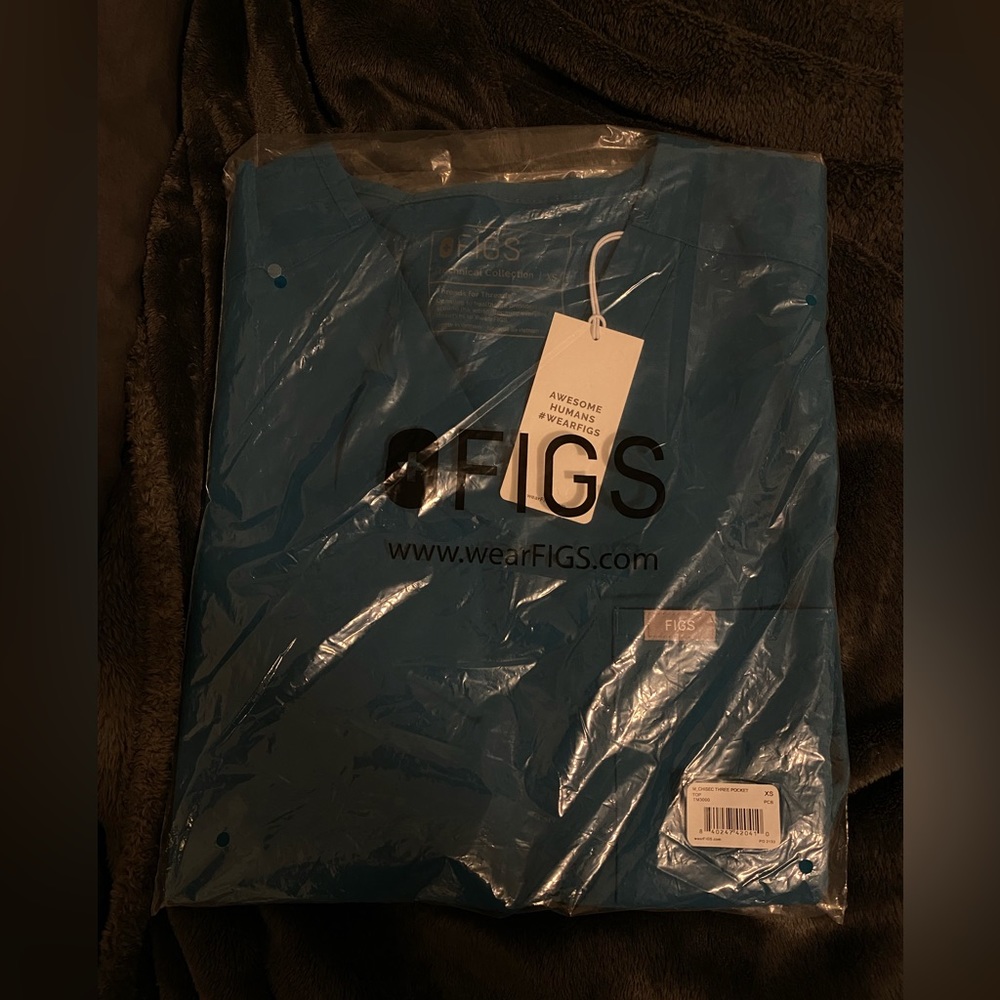 Figs scrubs set